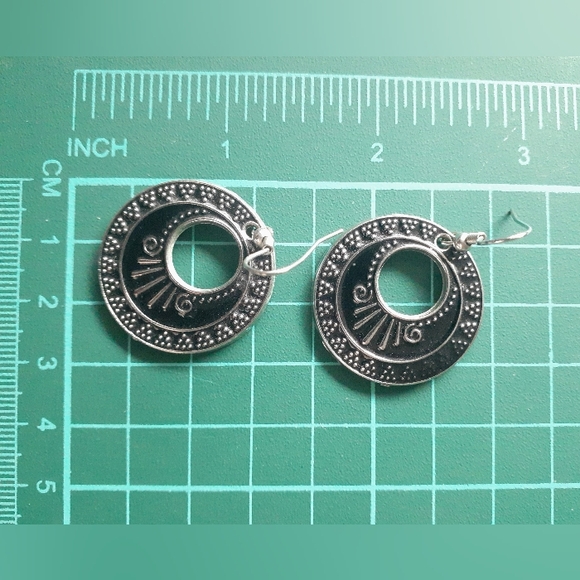 2/$15! Art deco style circle dangle vintage statement earrings - Picture 3 of 4